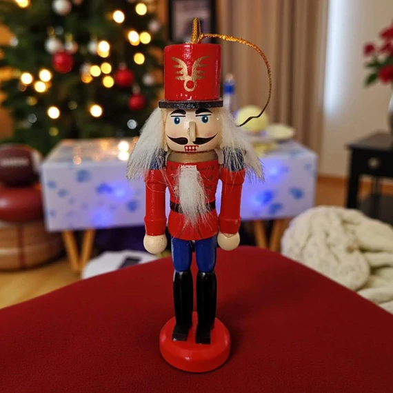 Diótörő 12 cm, piros2